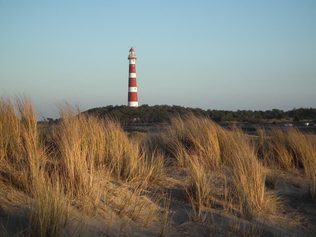 Hollumerstrand Hollum  Bilik gambar
